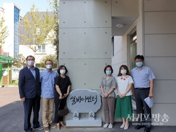 제주중앙여고, 학교운영위원회‘샐비어센터’표지석 기증