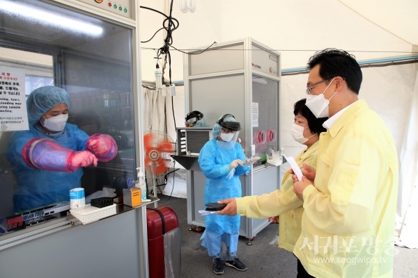 고영권 부지사, 10일 제주국제공항 워크스루 선별진료소 격려 방문