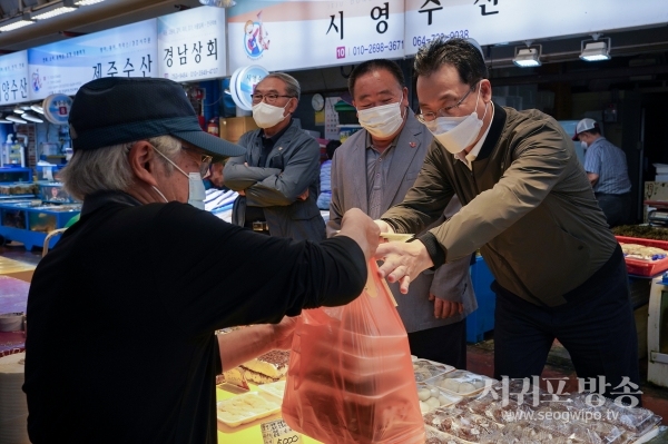 “추석 장보기는 전통시장에서”제주도, 현장홍보 활동 전개