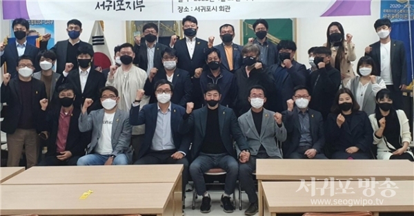 이재명 지지 ‘촛불백년서귀포이사람’, 오영훈 지지 공개 선언