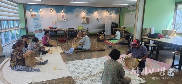 안덕면, 주민자치센터 특화프로그램 _도란도란 죽세공예 양! 구덕 맹글어 봅디강_ 운영