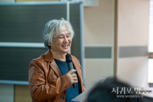 김민웅 촛불행동 상임대표