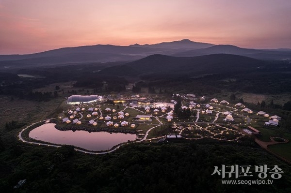 글램핑 리조트 스타빌 전경