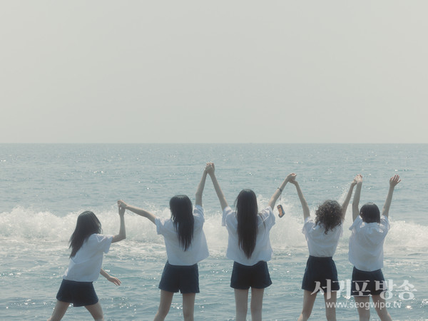 ▲뉴진스 촬영스틸컷 (제공: 어도어레이블)
