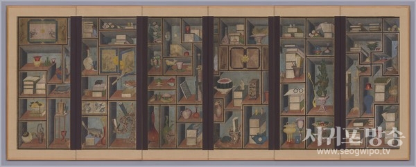 책가도 병풍, 작가 모름, 조선 19세기, 종이에 색, 133.0×366.0cm