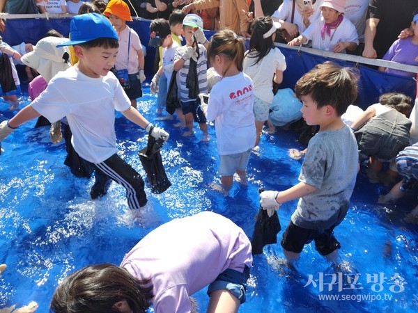 고물가 논란 제주관광...‘보목자리돔축제’의 과감한 혁신착한 가격 축제, 주민 스스로 제주관광 이미지 제고 노력