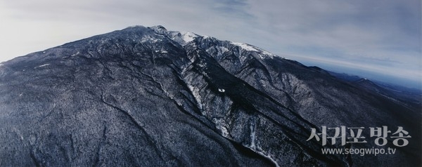 서재철-한라산-90x230cm 2003