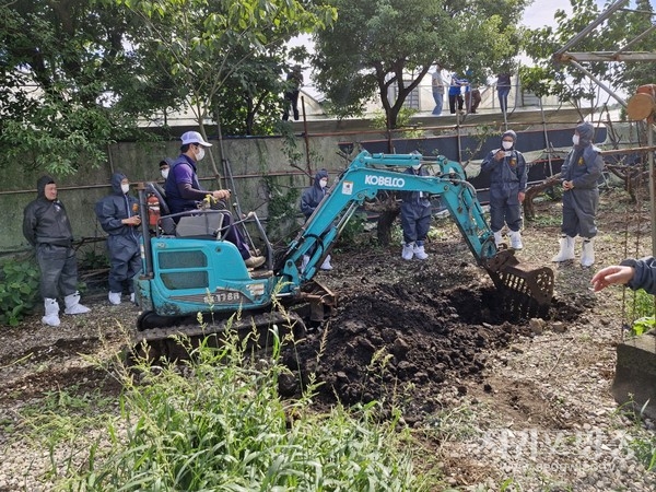 서귀포시, 가축분뇨 불법처리 강력처분으로 고질적 축산악취 근절(기후환경과)-1.jpeg
