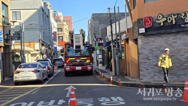 아랑조을거리 아파트 옥상에서